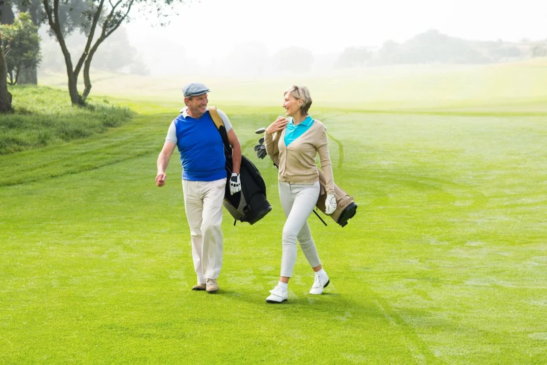 Do golf club members pay green fees?